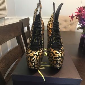 London Trash Platform Booties